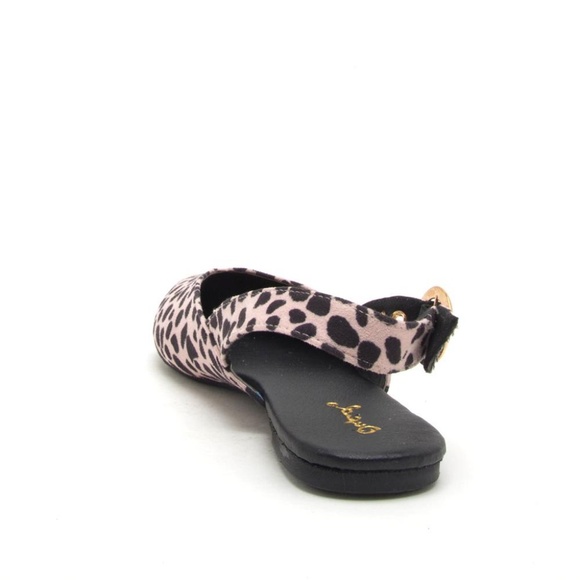 Hot and Selling Fast!  New Leopard Flats - Picture 3 of 5